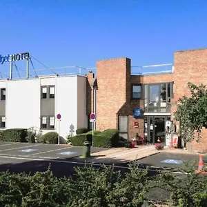 2* Отель Ibis Budget Ferrand - Le Brezet - Aeroport